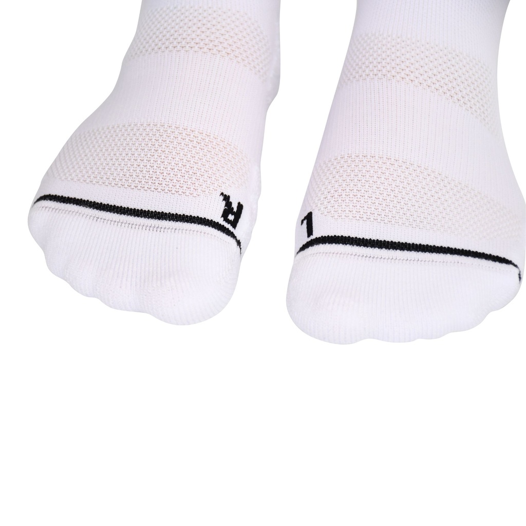 Velocity Performance Crew Socks Adult (2 Pairs)